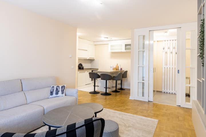 Modern & Fully equipped apt in center of Sarajevo